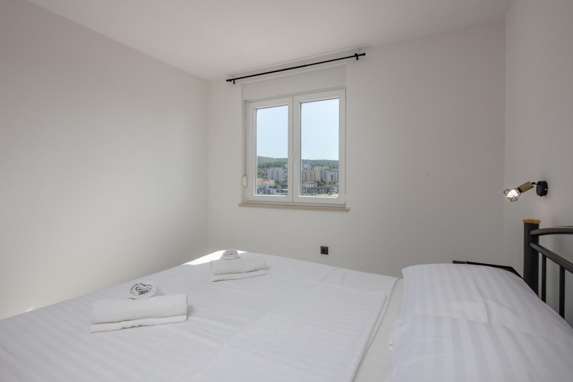 City Seaview Apartment Vigo - Happy Rentals Rijeka Eksteriør bilde
