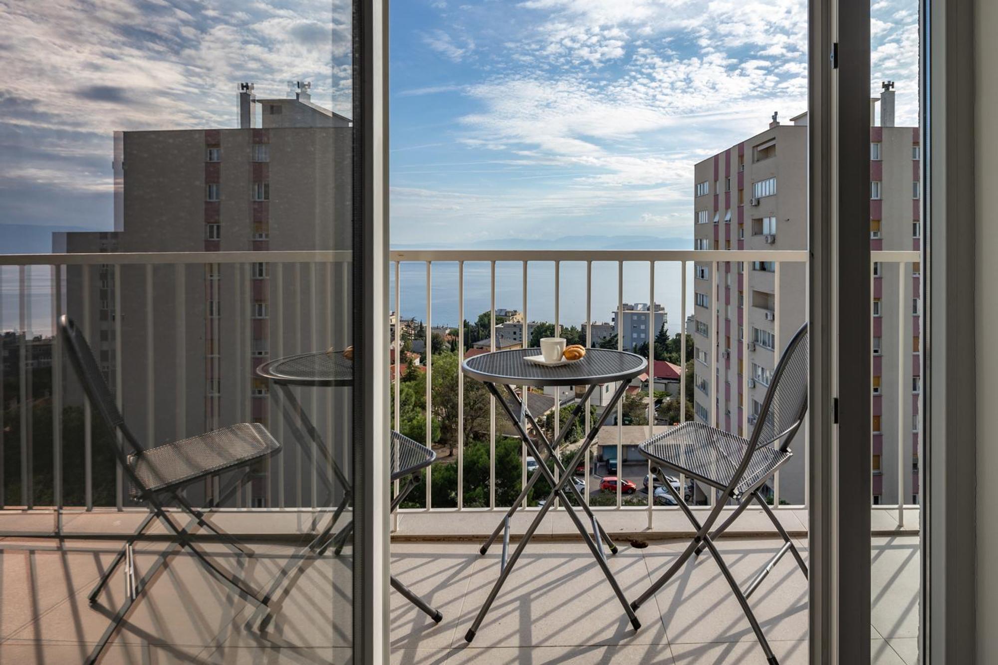 City Seaview Apartment Vigo - Happy Rentals Rijeka Eksteriør bilde